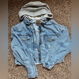 American Eagle Cropped Hooded Jean Jacket